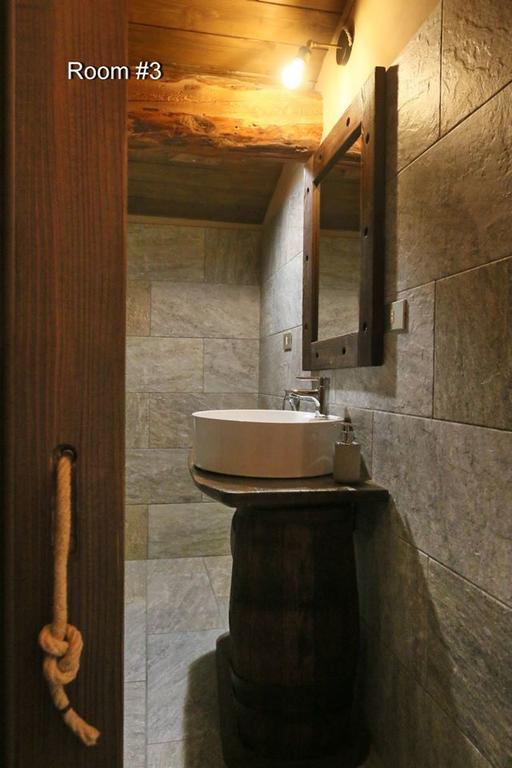 Lou Subric Hotel Stroppo Kültér fotó